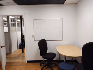 1 Person Coworking Desk