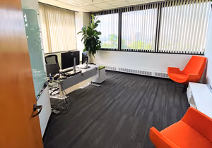 4 Person Coworking Desk