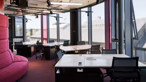 5 Person Private Office