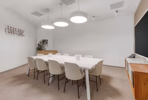 1 Person Private Office