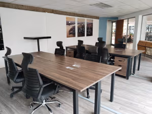 13 Person Private Office