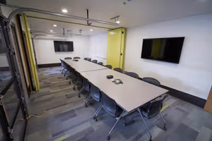 1 Person Coworking Desk