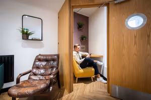 1 Person Coworking Desk
