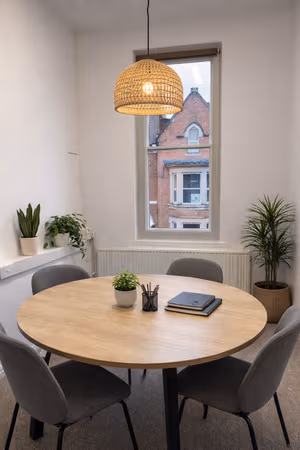 1 Person Private Office