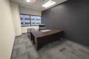 4 Person Private Office