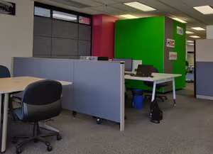 1 Person Coworking Desk