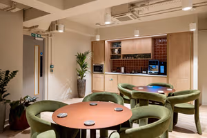 32 Person Private Office