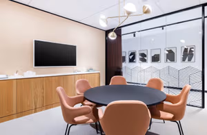 10 Person Private Office