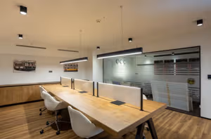 1 Person Coworking Desk