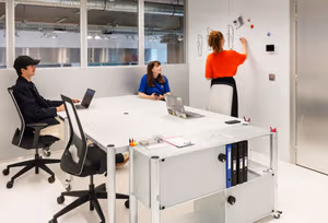 5 Person Coworking Desk