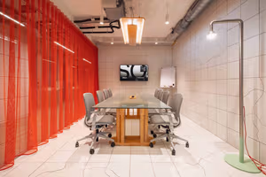 5 Person Private Office