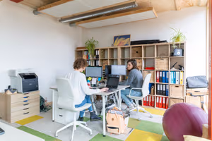 4 Person Private Office