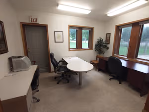 1 Person Private Office