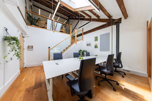 10 Person Private Office