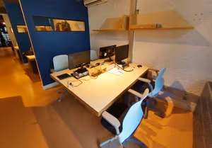 3 Person Private Office