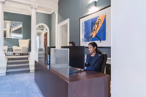 10 Person Private Office