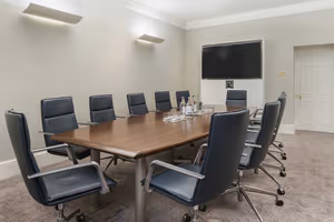 1 Person Private Office