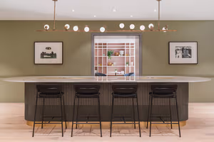 10 Person Private Office