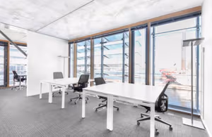 1 Person Coworking Desk