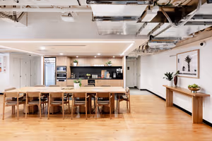 7 Person Coworking Desk