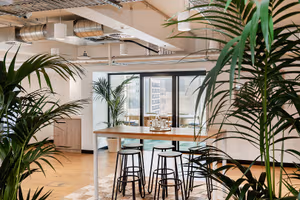 19 Person Coworking Desk