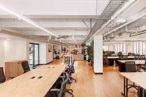 3 Person Coworking Desk
