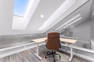 1 Person Private Office