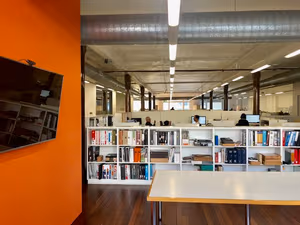 12 Person Shared Office