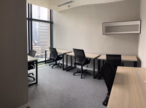 4 Person Private Office