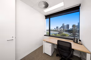 14 Person Private Office