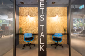 1 Person Coworking Desk