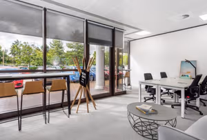 10 Person Private Office