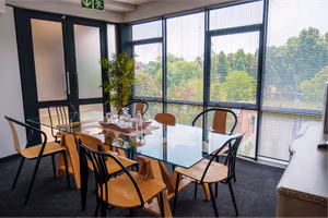 1 Person Private Office
