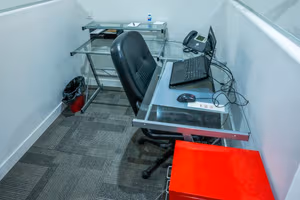 1 Person Coworking Desk