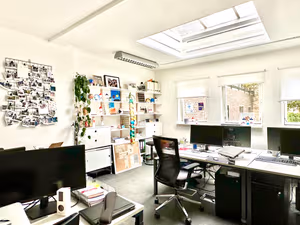 3 Person Private Office