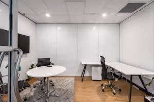 1 Person Private Office