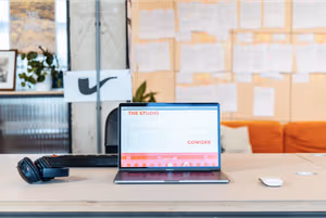 1 Person Coworking Desk