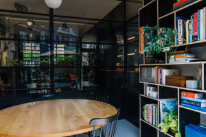 4 Person Coworking Desk
