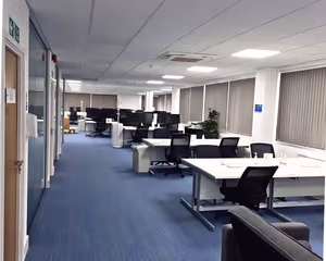 3 Person Private Office