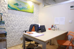 5 Person Private Office