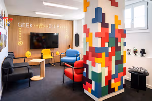 8 Person Private Office