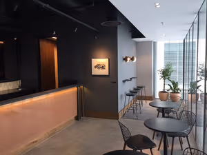 4 Person Coworking Desk