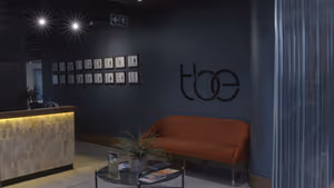 1 Person Coworking Desk