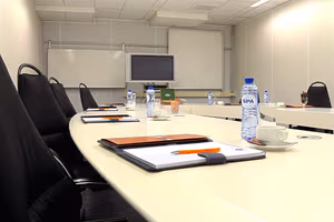 4 Person Private Office