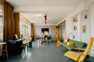 3 Person Coworking Desk