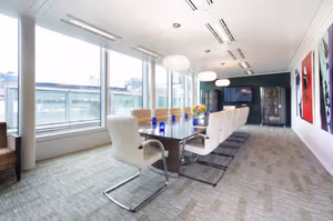 10 Person Private Office