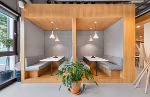 10 Person Private Office