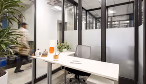 4 Person Private Office