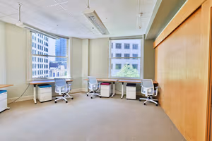 5 Person Private Office