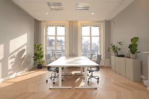 1 Person Coworking Desk